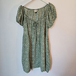 Universal Thread Green Floral Dress